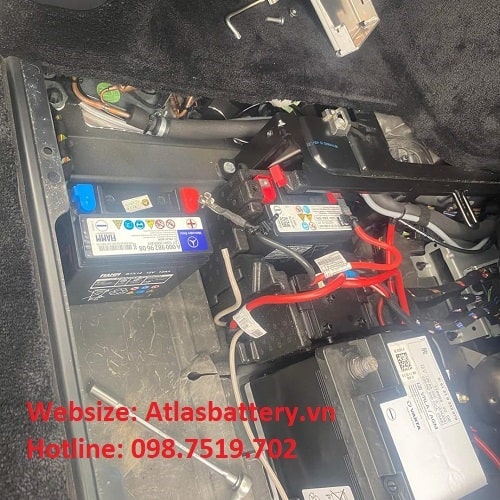 Atlasbattery thay ắc quy phụ chính hãng cho xe Rolls Royce tận nơi