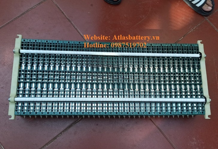 Pin Hybird Trung Quốc cho xe Lexus có tuổi thọ kém