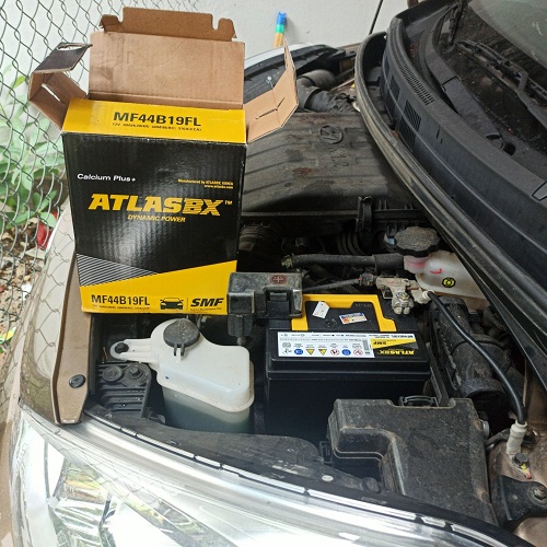 Thay ắc quy cho xe ô tô tận nơi Park City Hà Nội