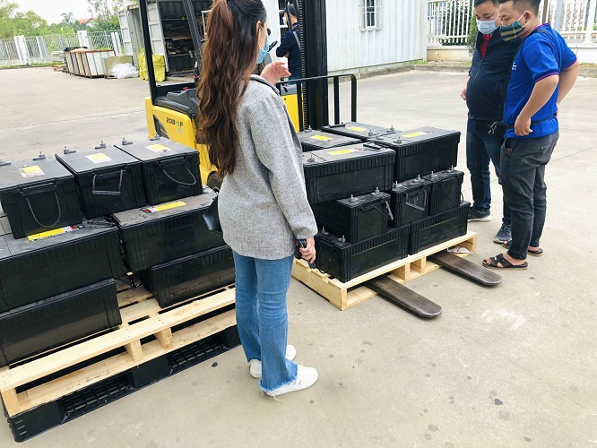 Thu mua ắc quy cũ, ắc quy hỏng, ắc quy qua sử dụng giá cao tận nơi tại Hà Nội Hotline 0987519702